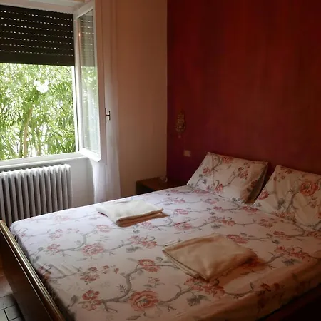 La Casa Degli Oleandri Tatil Evi Perledo